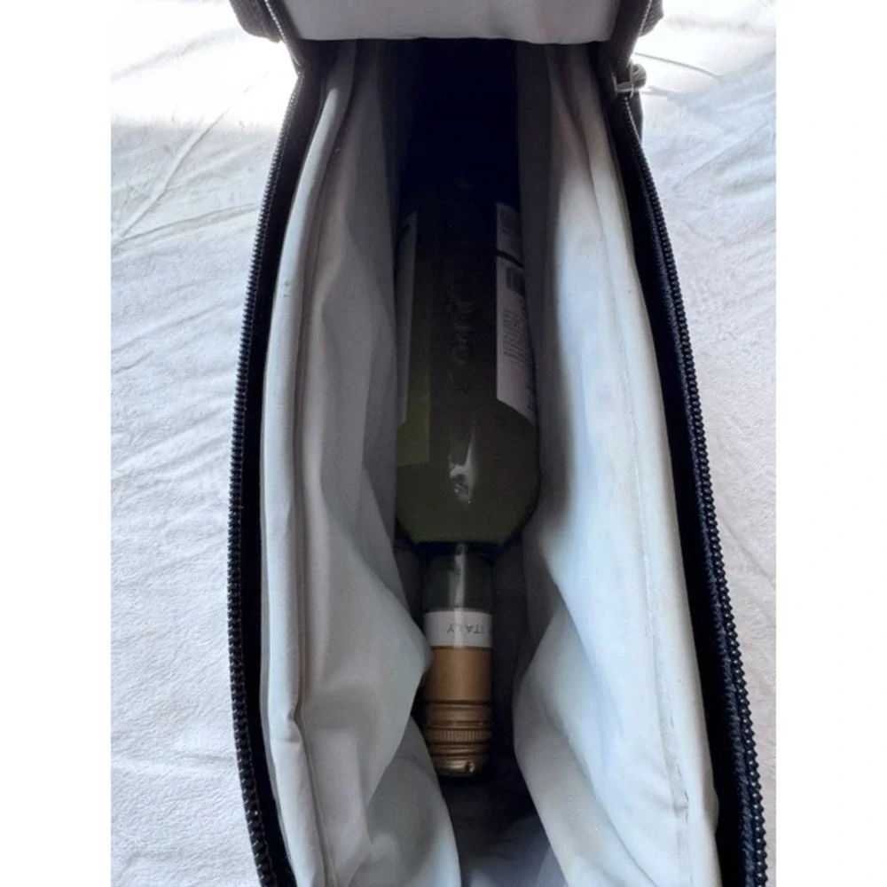Victorinox Swiss Army Insulated Wine Bottle/beverage Travel Cooler Bag Nylon